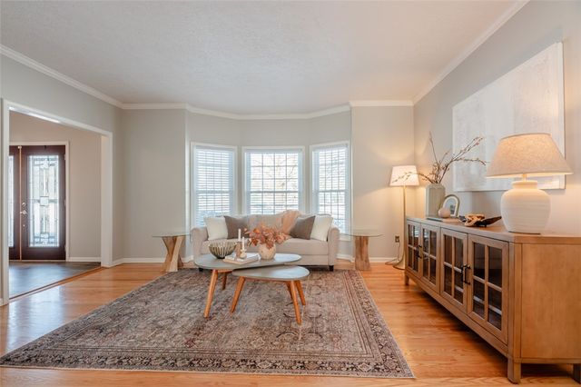 22 Ryder Cup Circle, Pittsford, NY 14534