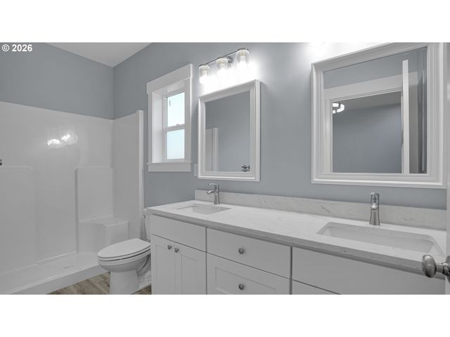 80 N WESTVIEW Cir, Otis, OR 97368