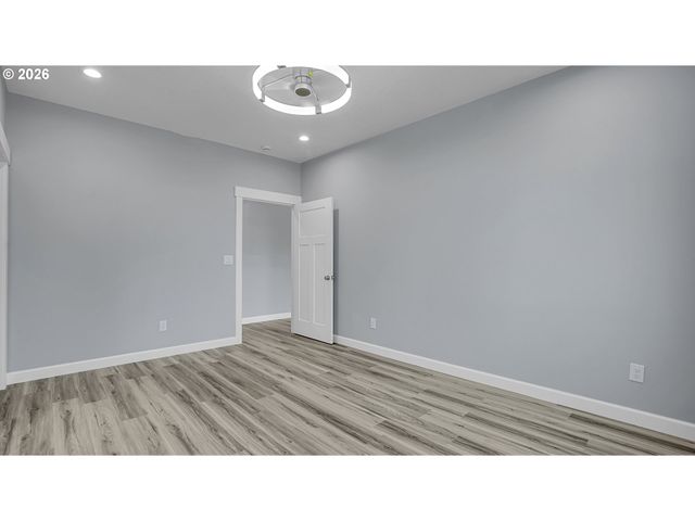 80 N WESTVIEW Cir, Otis, OR 97368