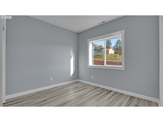 80 N WESTVIEW Cir, Otis, OR 97368