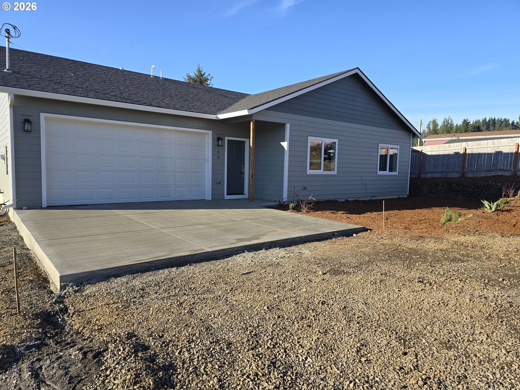 80 N WESTVIEW Cir, Otis, OR 97368