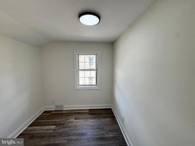 108 BUCK LN, New Castle, DE 19720