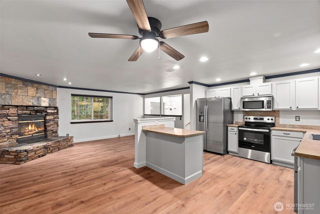 22634 Brookside Court SE, Yelm, WA 98597