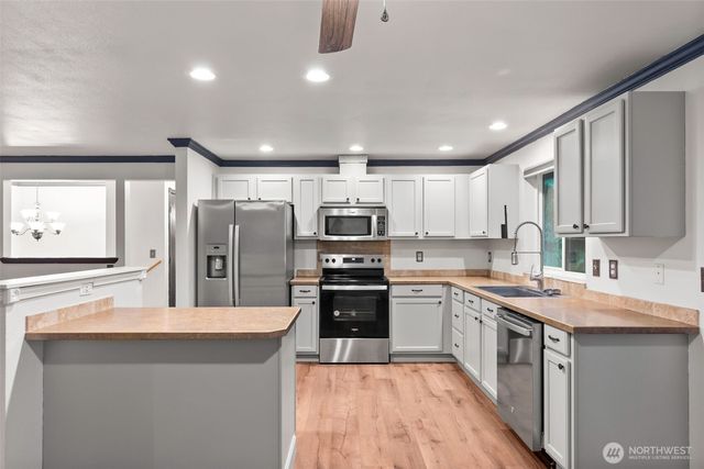 22634 Brookside Court SE, Yelm, WA 98597