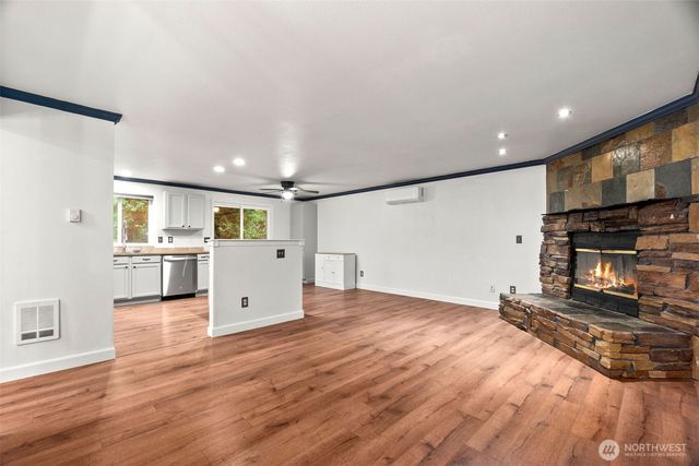 22634 Brookside Court SE, Yelm, WA 98597