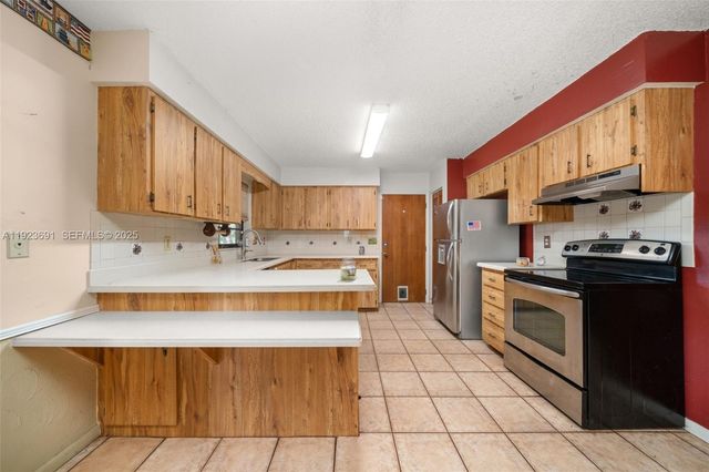 1771 N Torrington Road, Avon Park, FL 33825