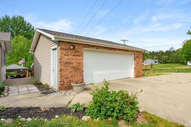 16660 M-89, Augusta, MI 49012