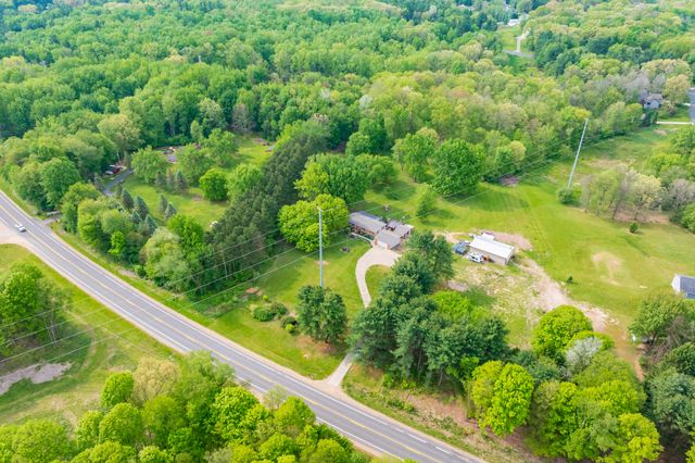 16660 M-89, Augusta, MI 49012