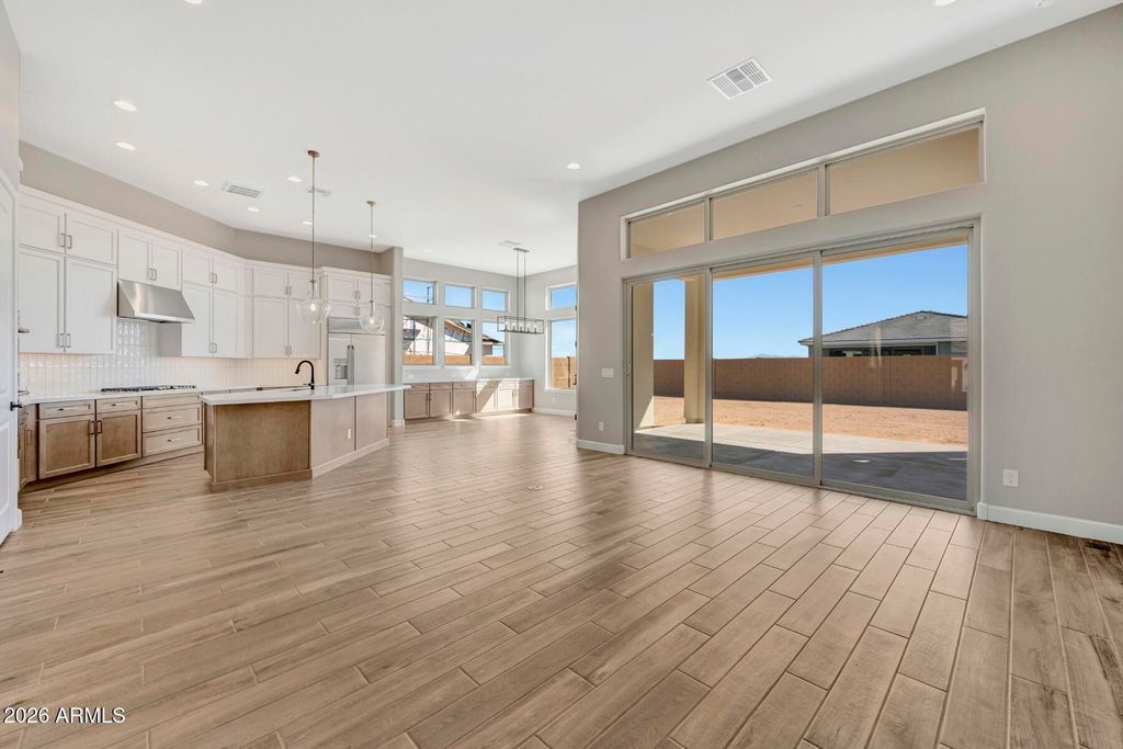 20693 W BERRIDGE Lane, Buckeye, AZ 85396 — photo 2