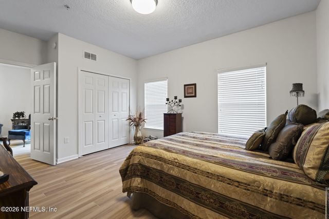 8218 GREEN PARROT Road 105, Jacksonville, FL 32256