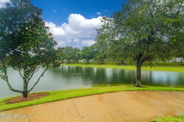 8218 GREEN PARROT Road 105, Jacksonville, FL 32256