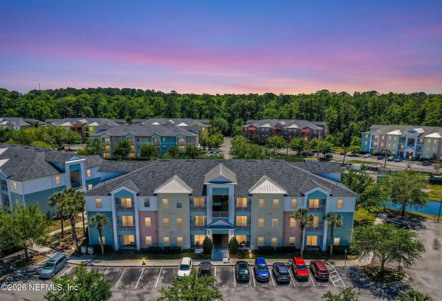 8218 GREEN PARROT Road 105, Jacksonville, FL 32256