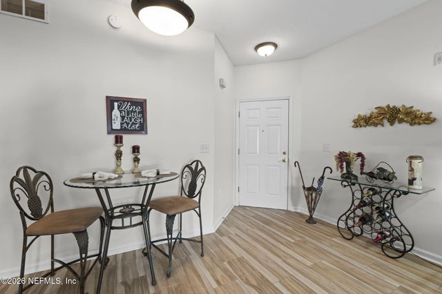 8218 GREEN PARROT Road 105, Jacksonville, FL 32256