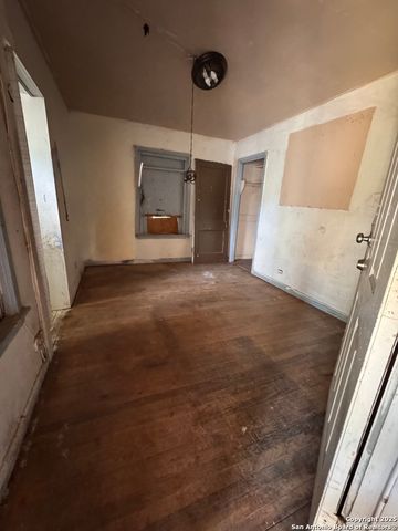 815 Edison, San Antonio, TX 78212