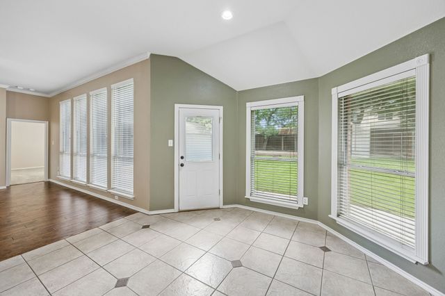 8637 Madison Drive, North Richland Hills, TX 76182