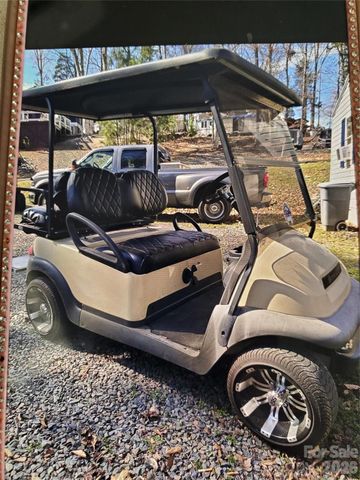 102 Deer Park Road 142 section D, Mount Gilead, NC 27306