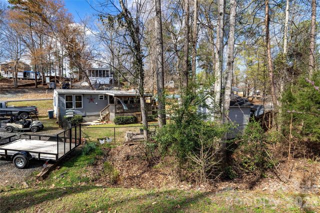 102 Deer Park Road 142 section D, Mount Gilead, NC 27306