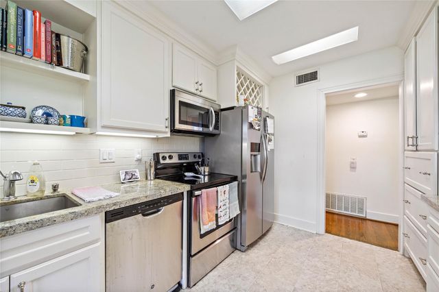 2324 Goldsmith Street A, Houston, TX 77030