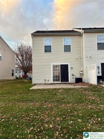 8432 Cromwell Court, Upper Macungie Twp, PA 18031