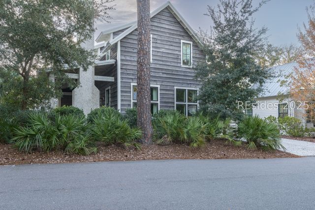 426 Corley St, Bluffton, SC 29910