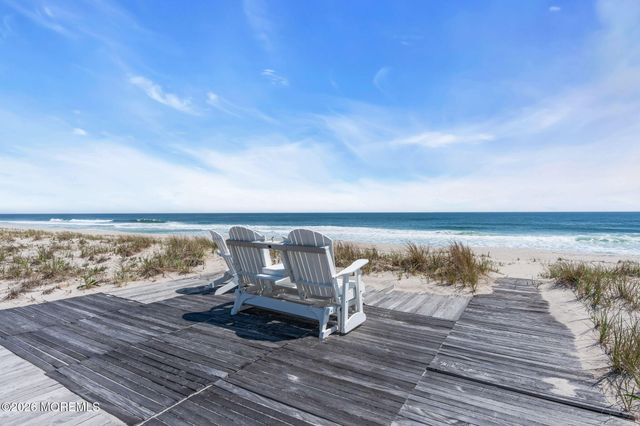 1325 Ocean Avenue, Mantoloking, NJ 08738