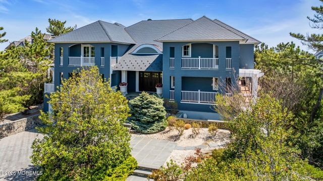 1325 Ocean Avenue, Mantoloking, NJ 08738