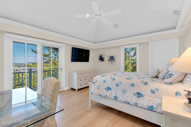 1325 Ocean Avenue, Mantoloking, NJ 08738
