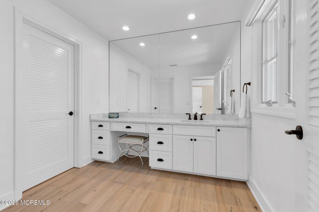 1325 Ocean Avenue, Mantoloking, NJ 08738