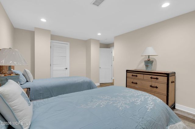 1325 Ocean Avenue, Mantoloking, NJ 08738