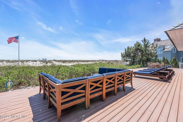 1325 Ocean Avenue, Mantoloking, NJ 08738