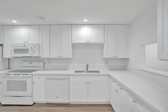 1050 NW 87TH Avenue B141, Plantation, FL 33322