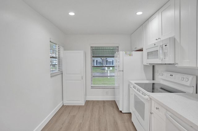 1050 NW 87TH Avenue B141, Plantation, FL 33322