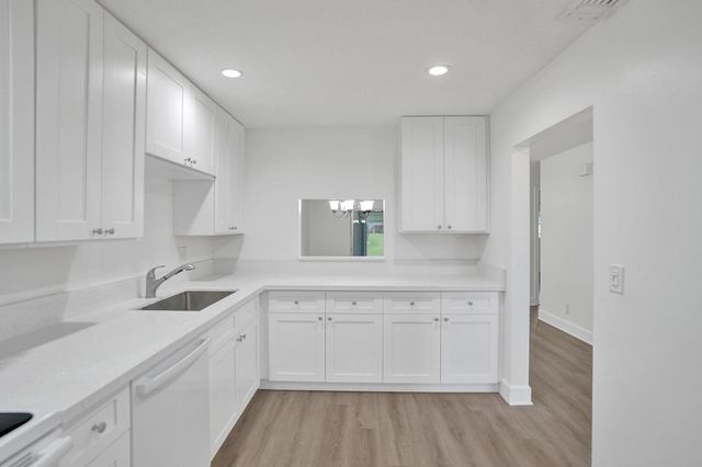1050 NW 87TH Avenue B141, Plantation, FL 33322