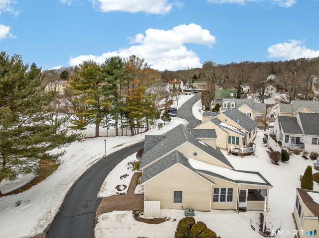 16 Silverbrook Lane 16, Clinton, CT 06413