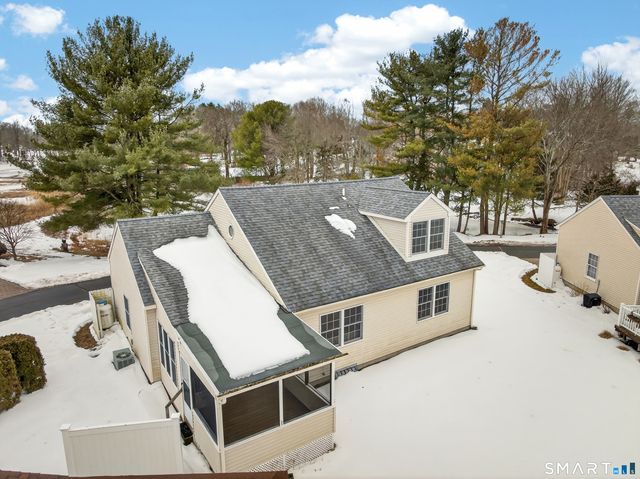 16 Silverbrook Lane 16, Clinton, CT 06413