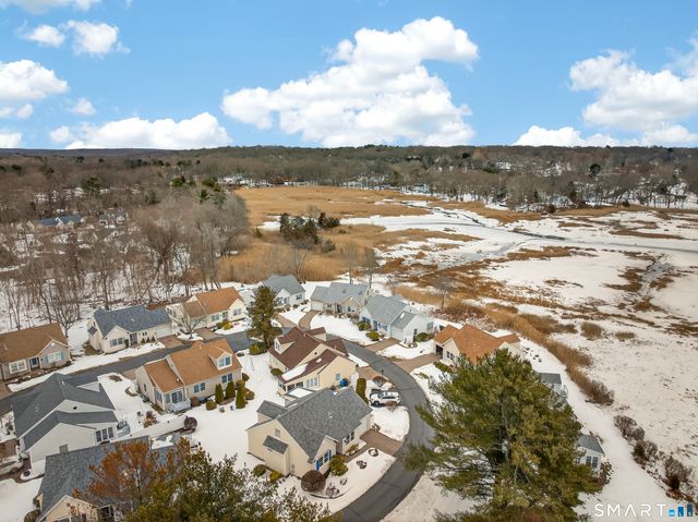 16 Silverbrook Lane 16, Clinton, CT 06413