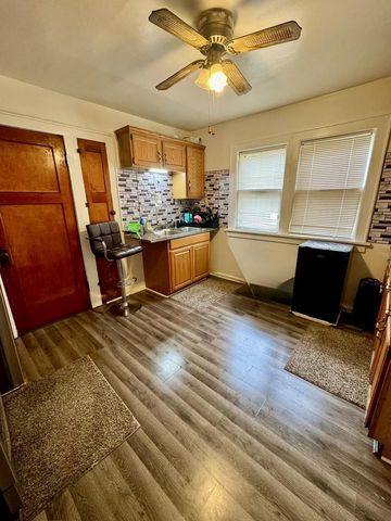 2824 N 54th STREET #A, Milwaukee, WI 53210