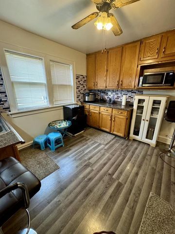 2824 N 54th STREET #A, Milwaukee, WI 53210