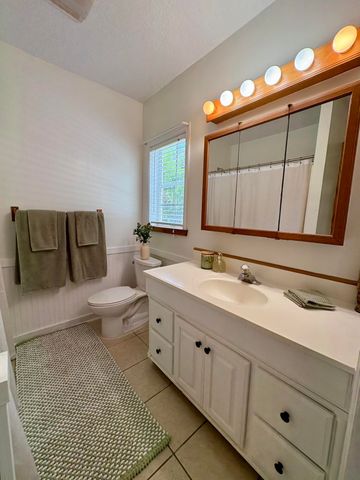 3866 SE Jefferson Street, Stuart, FL 34997