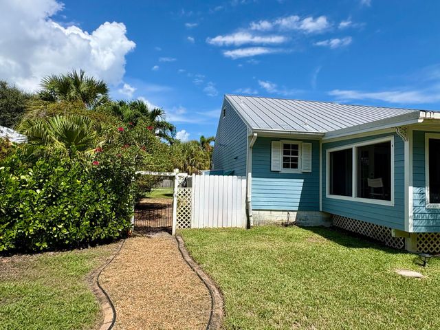 3866 SE Jefferson Street, Stuart, FL 34997