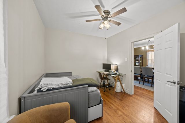 8328 S essex Avenue, Chicago, IL 60617