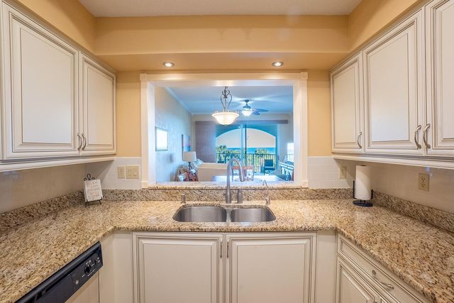 104 SURFVIEW DRIVE 2204, Palm Coast, FL 32137