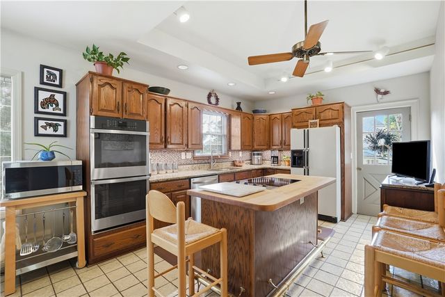 7225 Perrysville Ave, Ben Avon, PA 15202
