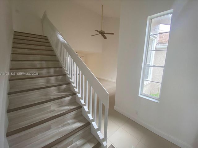 654 Woodgate Cir C, Sunrise, FL 33326