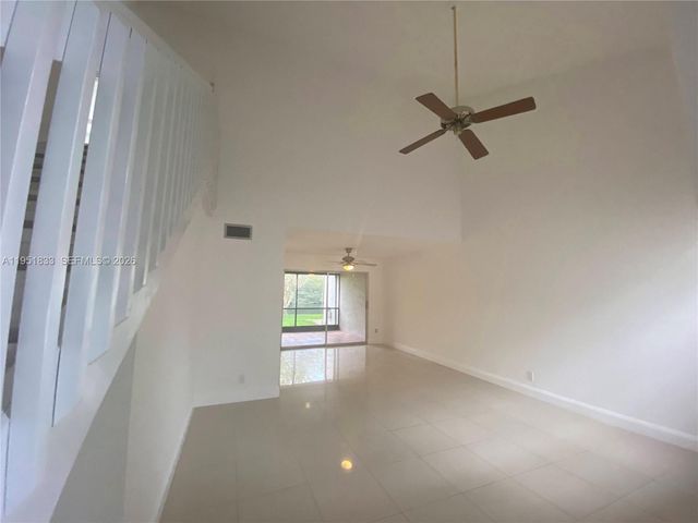 654 Woodgate Cir C, Sunrise, FL 33326