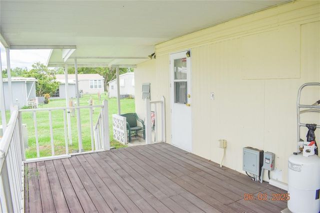 921 FAITH CIRCLE E 70, Bradenton, FL 34212
