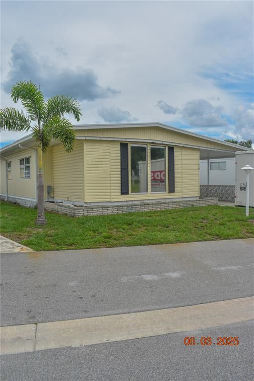 921 FAITH CIRCLE E 70, Bradenton, FL 34212