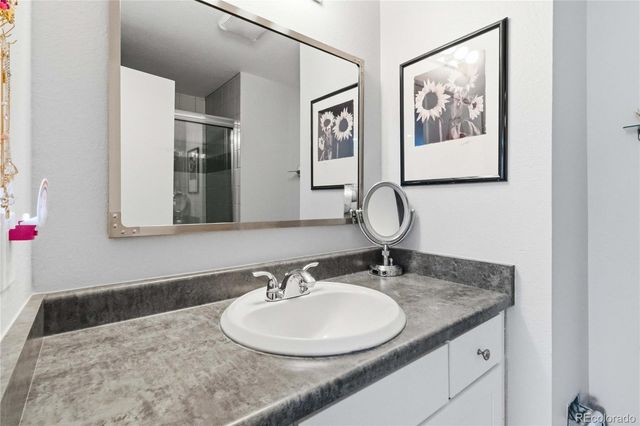 12347 E Bates Circle, Aurora, CO 80014