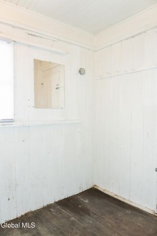 6 Harvard Street, Schenectady, NY 12304