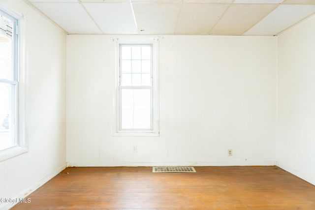 6 Harvard Street, Schenectady, NY 12304